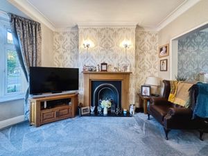 Lounge- click for photo gallery